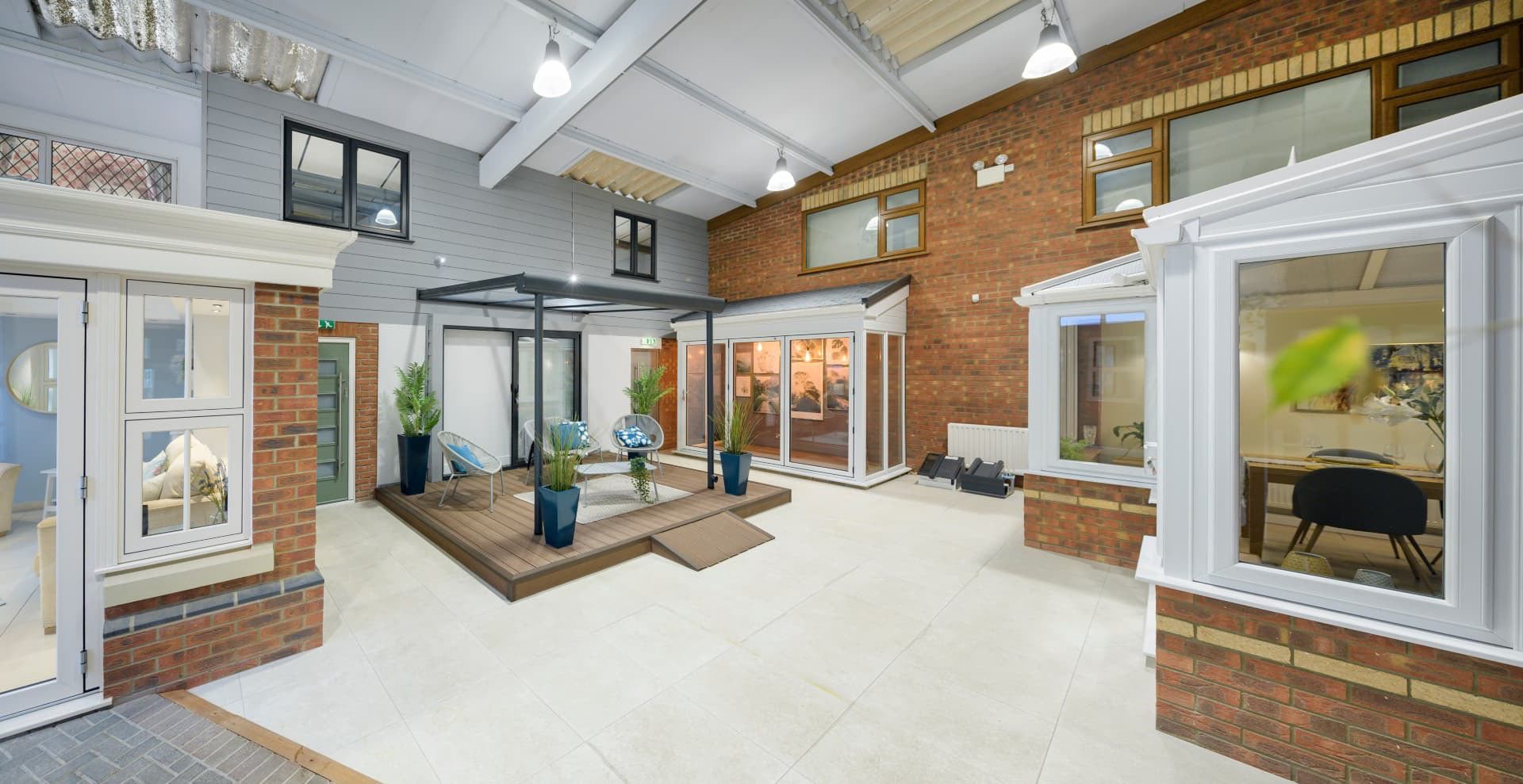 What to Expect From a Visit to the Starglaze Showroom?